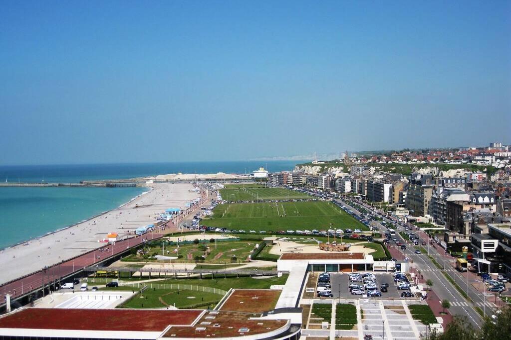 Appartement Centre Ville De Dieppe Bagian luar foto